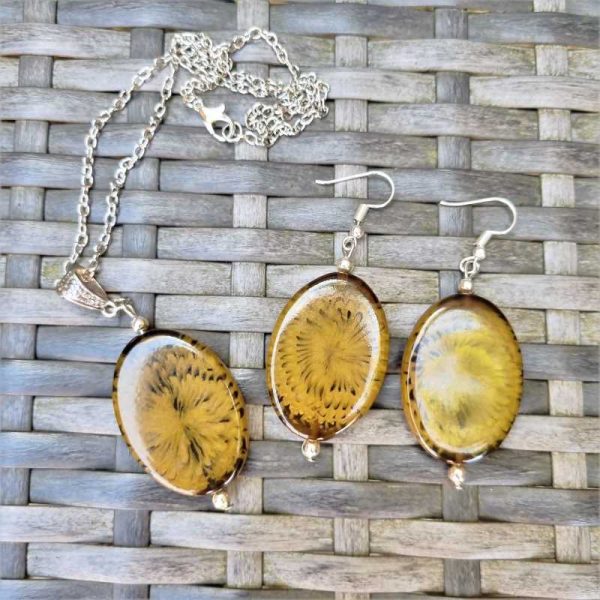 Sage Green Pendant & Earring Set