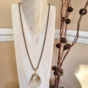 Circle Pendant Necklace